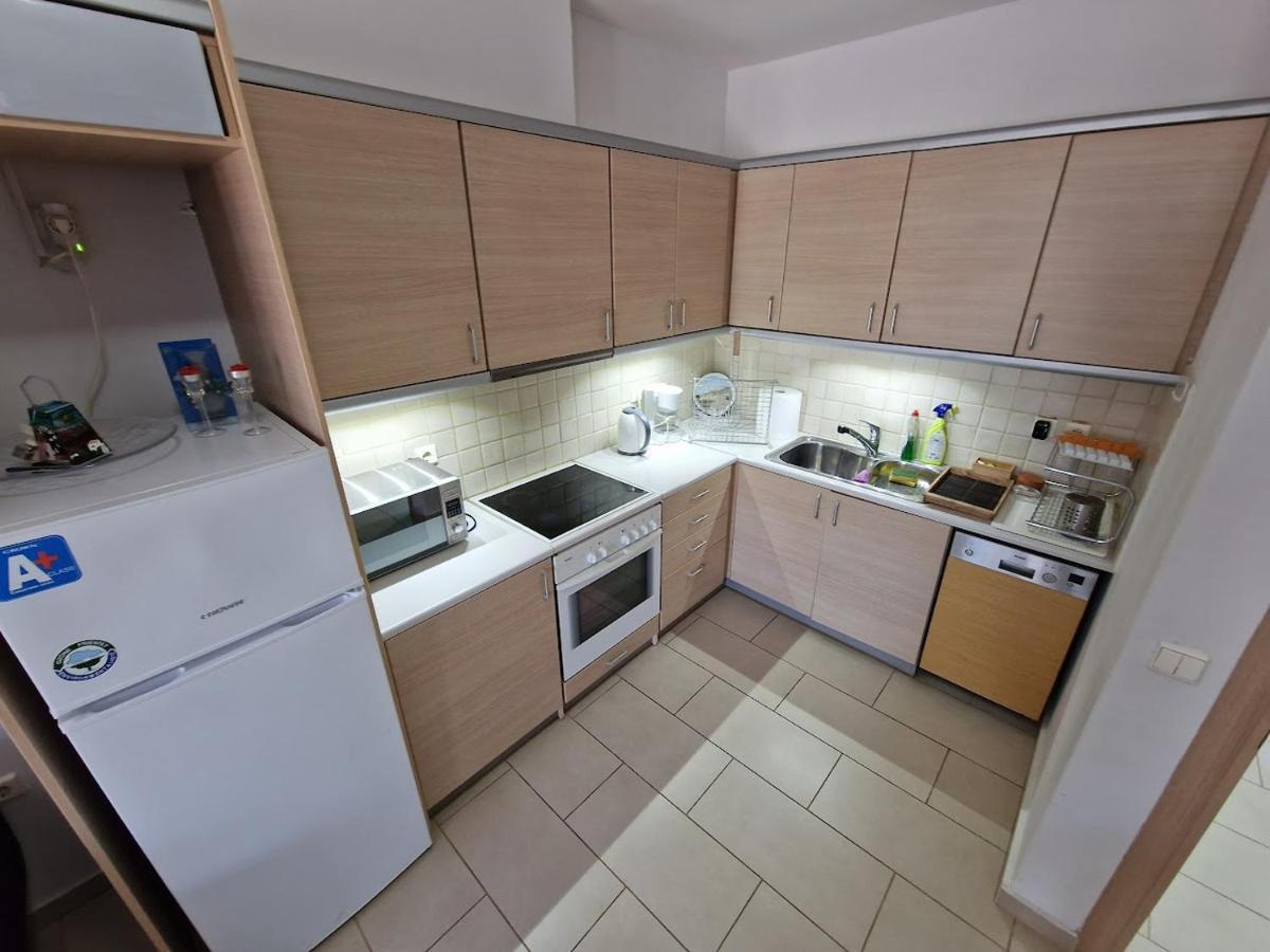 Harry'S Apartment Лагонисси Экстерьер фото