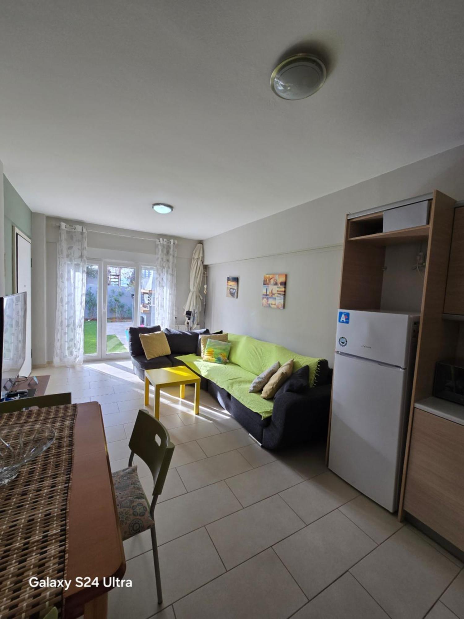Harry'S Apartment Лагонисси Экстерьер фото